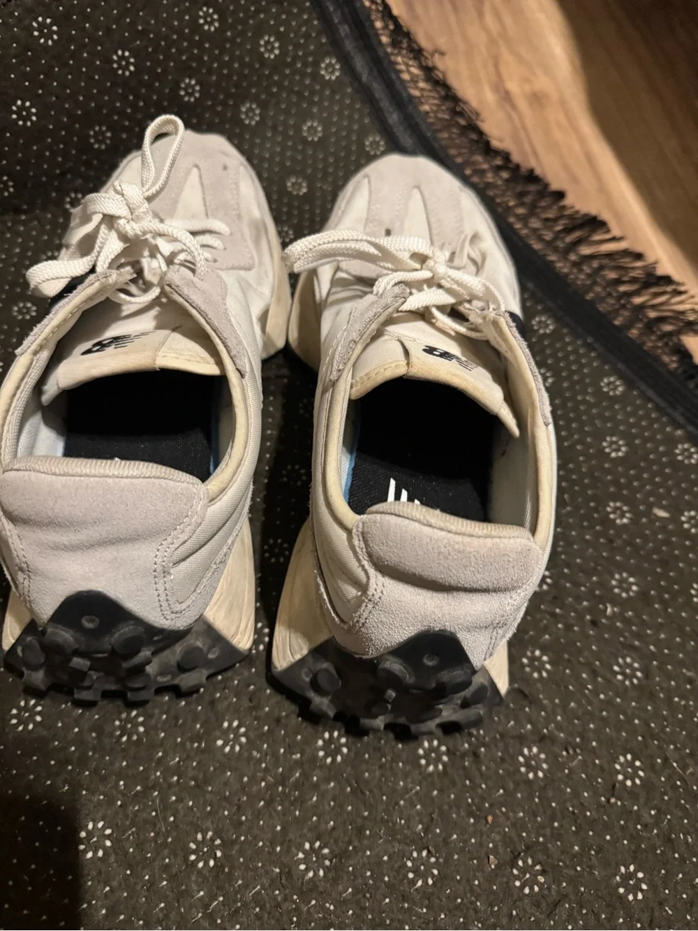 New Balance 327 Sneakers in White and Black Accent